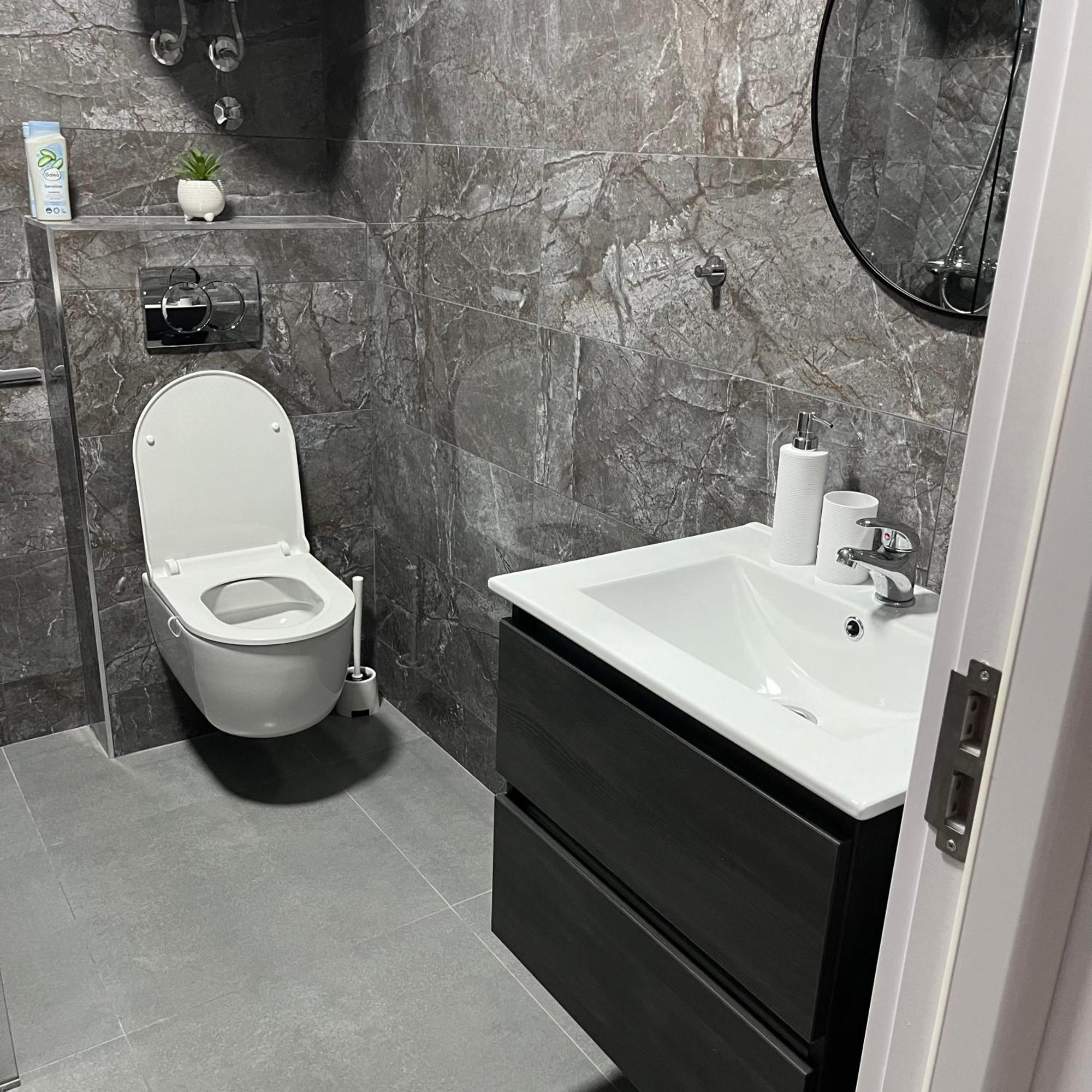 Beoair Apartments Surčin Buitenkant foto