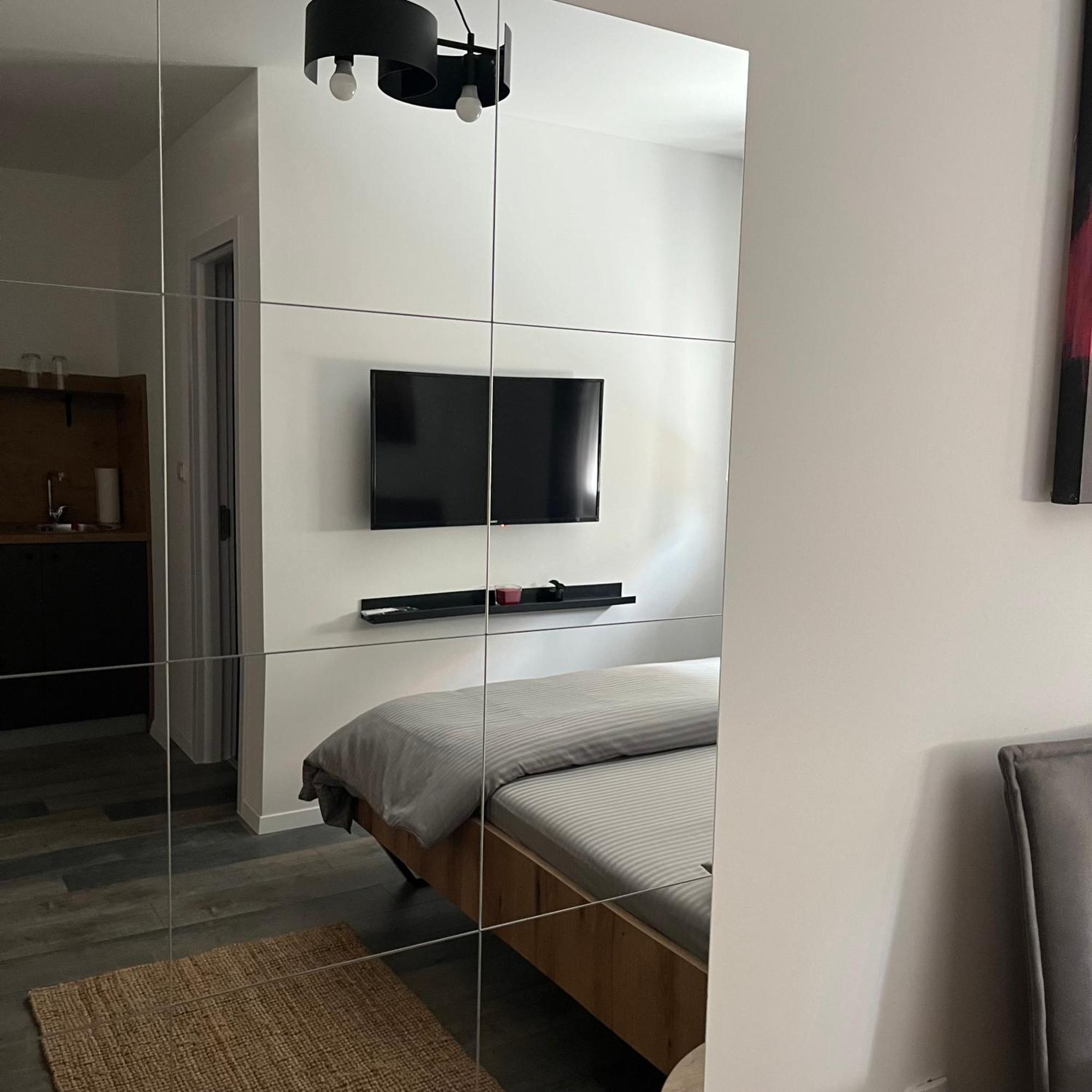 Beoair Apartments Surčin Buitenkant foto