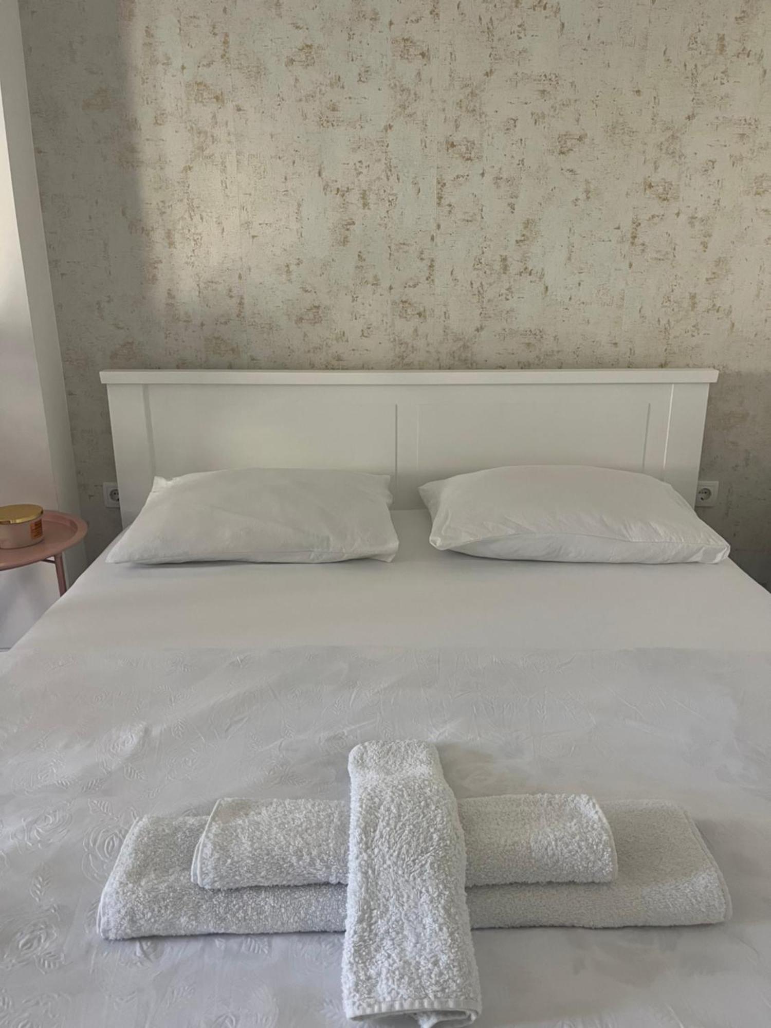 Beoair Apartments Surčin Buitenkant foto
